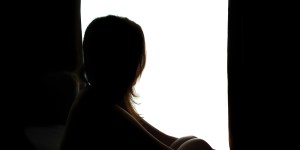 6 cosas que una persona que vive en una relación abusiva necesita que sepas