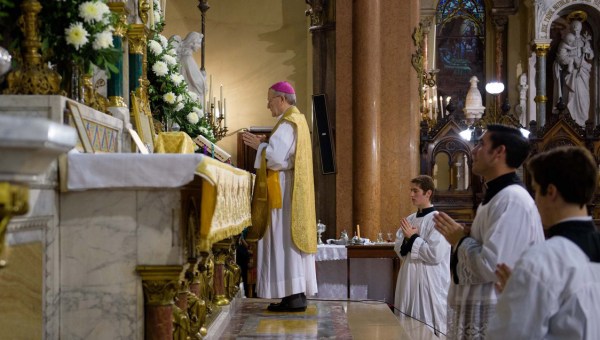 TRIDENTINE MASS