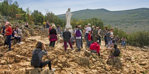 Ve a Medjugorje sin moverte de casa