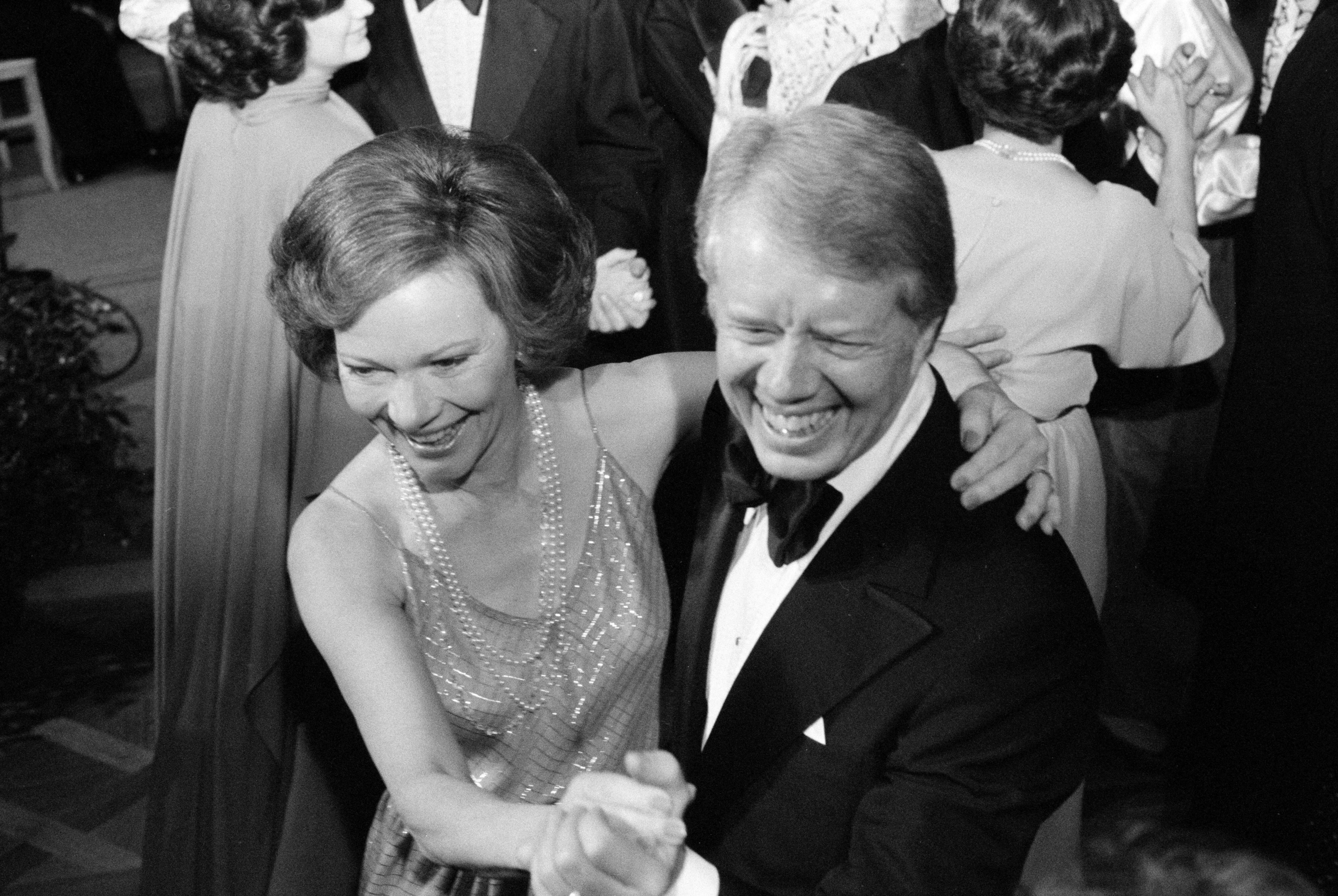 La hermosa historia del matrimonio de 75 años de Jimmy y Rosalynn Carter