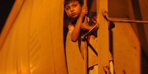 Cifras récord de niños migrantes en el sur de EE. UU.