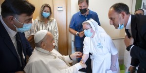 El Papa vuelve al Hospital Gemelli: “Gracias por las atenciones y el cariño”