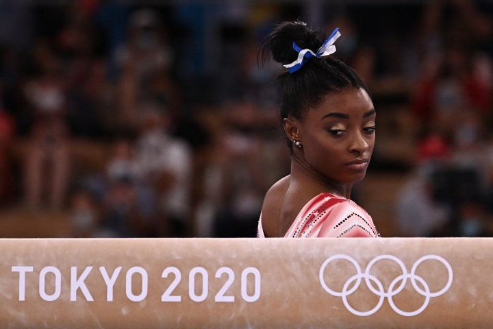 SIMONE BILES