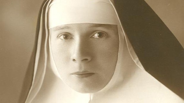 WEB3-JULIA-RODZINSKA-POLAND-Siostra-Julia-rok-1935-Photo-with-the-consent-of-the-Dominican-Sisters.jpg