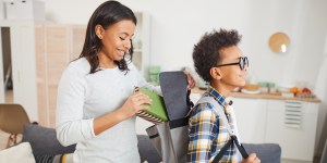 Familias, escuelas y comunidades que educan