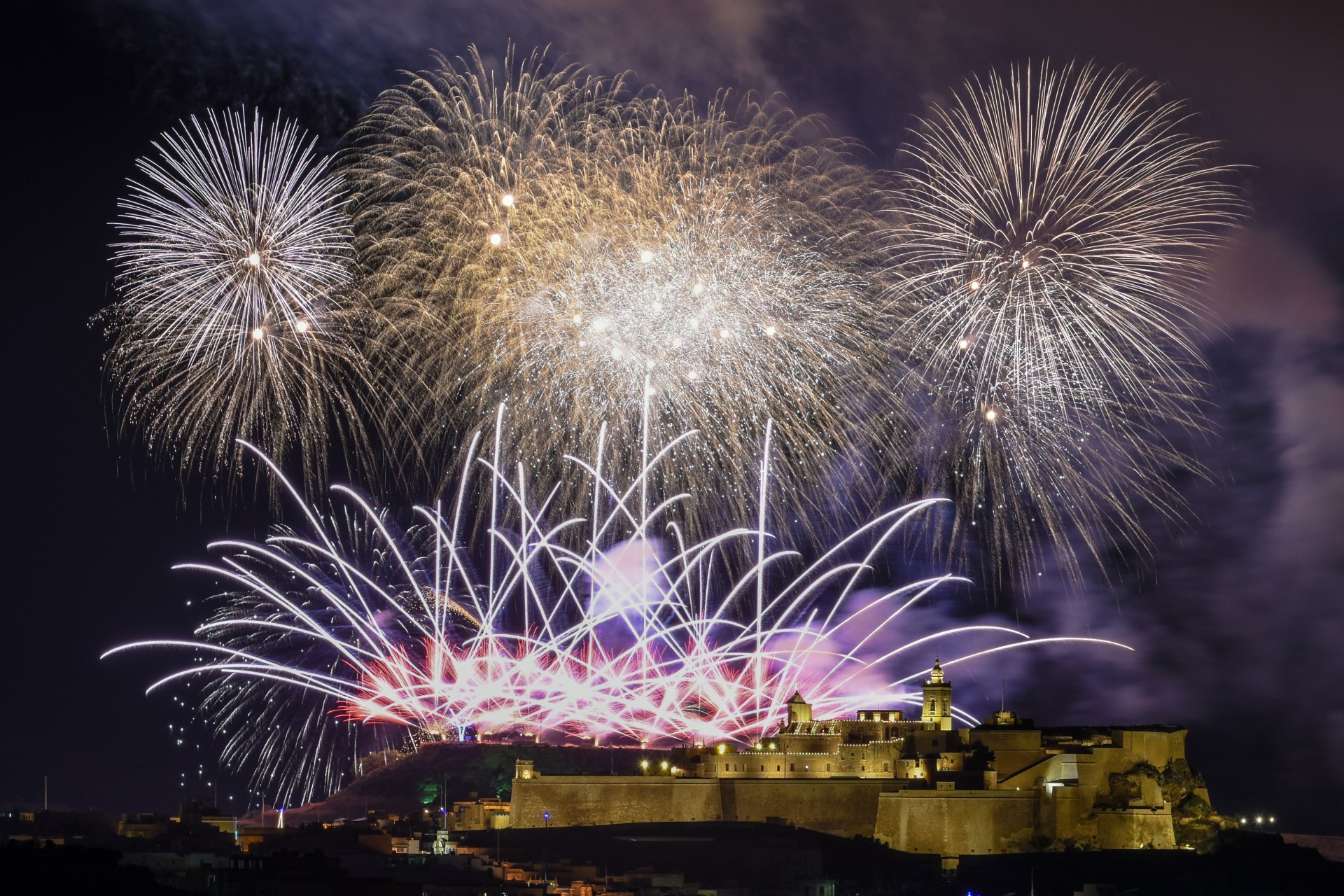 web3-Santa-Marija-fireworks-courtesy-of-VisitGozo-Photo-by-CVC-Media.jpg