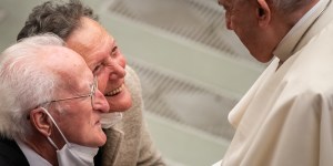 Los ancianos nunca deben ser considerados una carga: el Papa en su mensaje para la Jornada Mundial de los abuelos