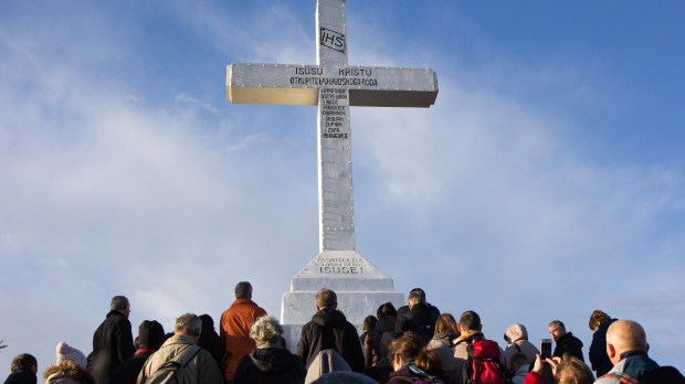The-cross-on-the-top-of-Mount-Krizevac-in-Medjugorje