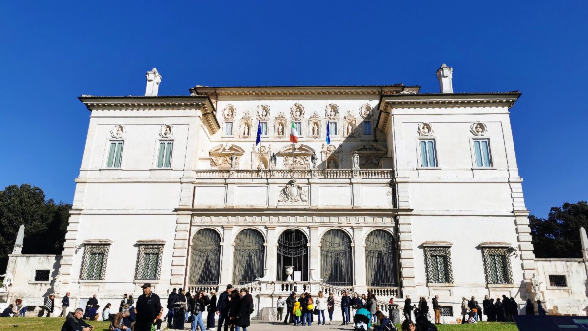 BORGHESE
