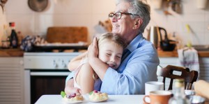 Por qué los nietos están entre las mayores realizaciones de la vida
