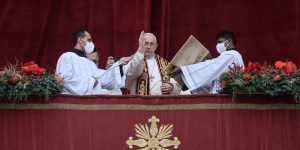 Papa Francisco escribe una carta a los matrimonios de todo el mundo
