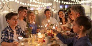 Cenas y comidas de Navidad en familia: cómo tener la fiesta en paz