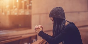 Cómo llenar el silencio con la presencia de Dios