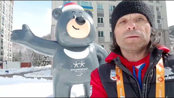 VICTOR GONZALEZ SNOWBOARD