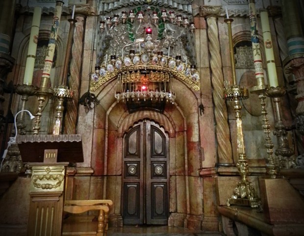 El Edículo del Santo Sepulcro (la capilla sobre la Tumba de Jesús)