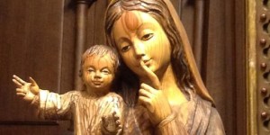 El silencio de María, una fuerza de paz