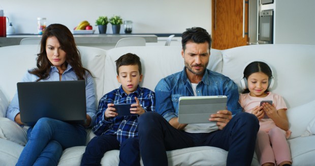 familia nuevas tecnologías