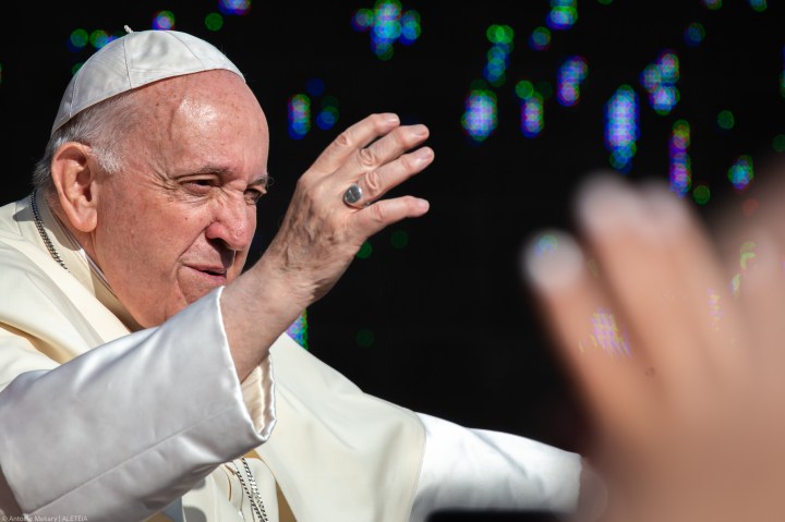 POPE FRANCIS - VATICAN - ST. Peter's Square - Audience