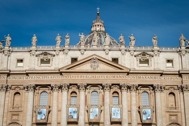 Saint-Peters-Basilica-CANONISATION-May-14-2022