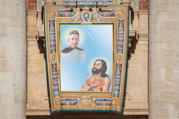 Saint-Peters-Basilica-CANONISATION-May-14-2022