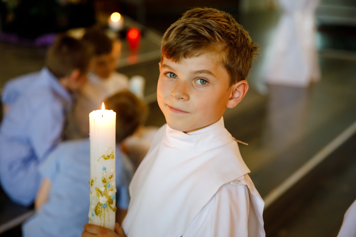 COMMUNION