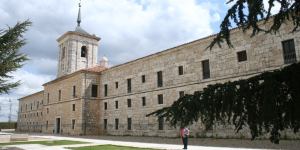 La Abadía de San Isidro de Dueñas tiene el secreto para curar tu alma