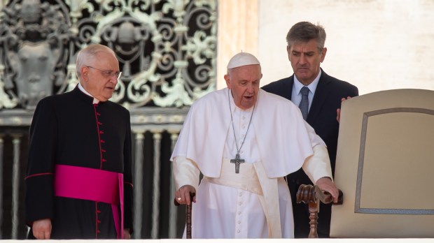 papa francisco y su salud