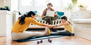 Juegos para que nuestros hijos practiquen hábitos posturales saludables