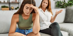 ¿Por qué es difícil la convivencia madre e hija adultas?