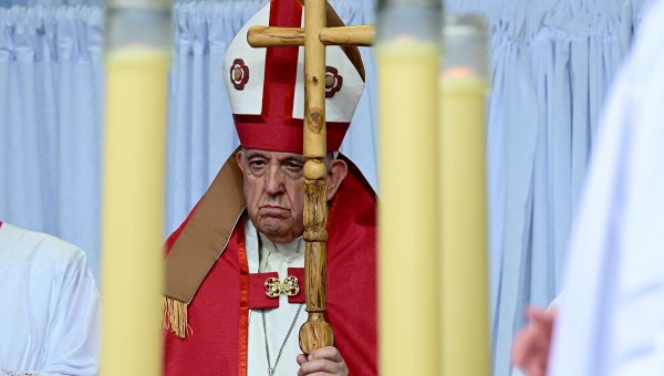 Pope-Francis-Commonwealth-Stadium-in-Edmonton-Canada-AFP