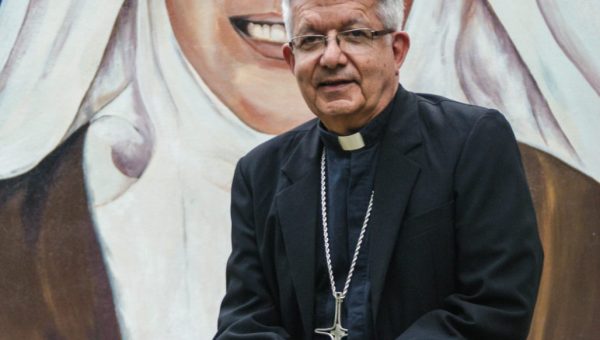 Adalberto Martínez Flores