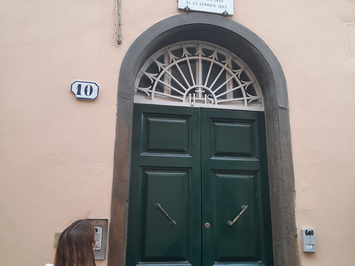 puerta Gema Galgani