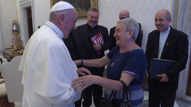 Pope-Francis-With-Suora-Maria-Luisa-Berzosa-Gonzalez