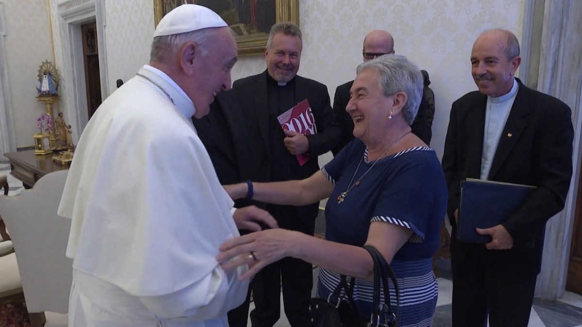 Pope-Francis-With-Suora-Maria-Luisa-Berzosa-Gonzalez