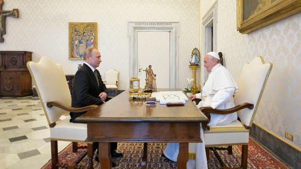 Pope-Francis-meeting-with-Russian-President-Vladimir-Putin-AFP