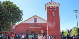 Chile: Iglesia en honor a la Virgen del Rosario emerge tras terremoto