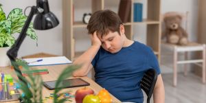 Dormir poco aumenta la obesidad en niños y adolescentes