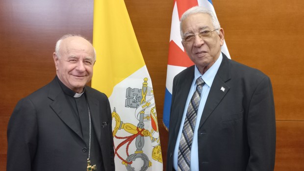Bishop-Vincenzo-Paglia-and-Professor-Eduardo-Torres-Cuevas