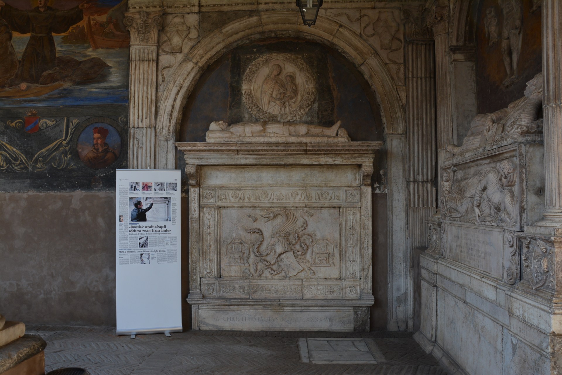 Tumba de la familia Ferrillo, dónde se encontraría el cuerpo del conde Dracula