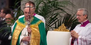 El Papa: No se dejen engañar por falsos mesías y den testimonio