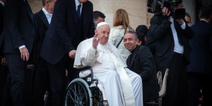 Papa Francisco: Déjate sacudir el alma, decidir no es lotería