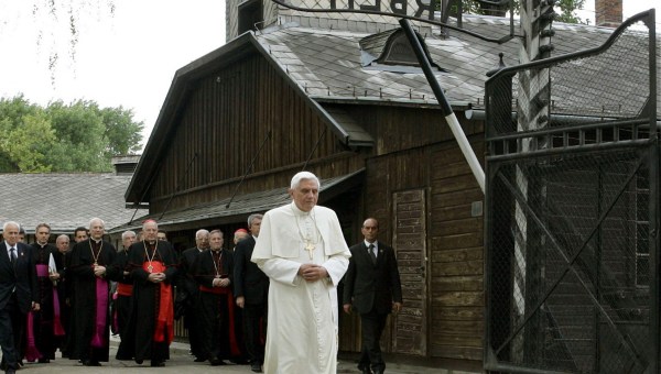 Pope-Benedict-XVI-walks-through-the-entrance-of-the-Auschwitz-camp-28-May-2006-AFP