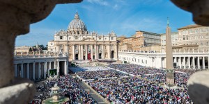 ¿Por qué las canonizaciones se suspenden si no hay Papa?