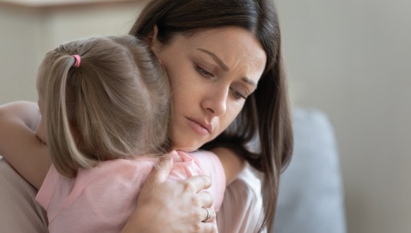 Czy warto przepraszać swoje dziecko?