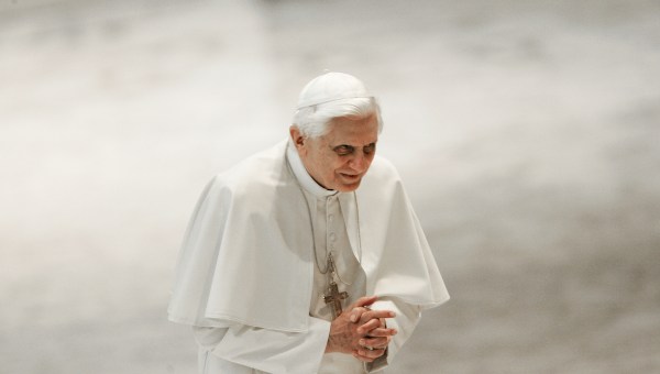 Corner Item Image - Consejos de Benedicto XVI para reavivar la esperanza