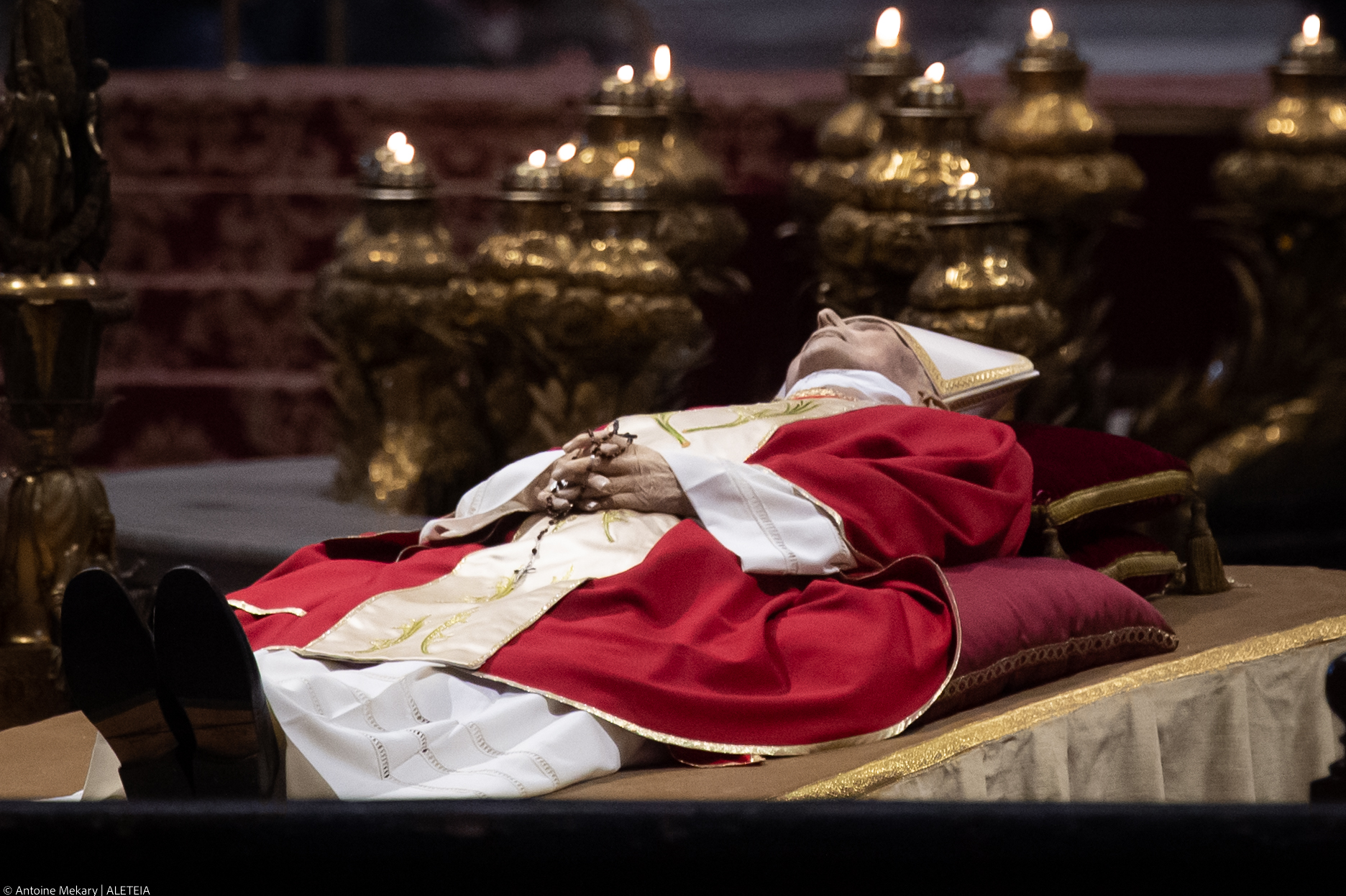 Benedicto XVI, ¿Doctor de la Iglesia? Entrevista con el director emérito de  l'Osservatore Romano