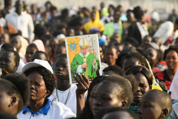Pope-Francis-holy-mass-at-the-John-Garang-Mausoleum-in-Juba-South-Sudan-AFP