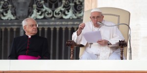 El Papa: La evangelización es eclesial, nunca solitaria
