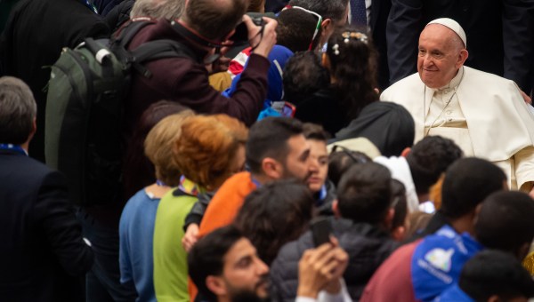 Papa Francisco audience to refugees who arrived under humanitarian corridors programme