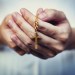Aprende a rezar el rosario de la Preciosísima Sangre